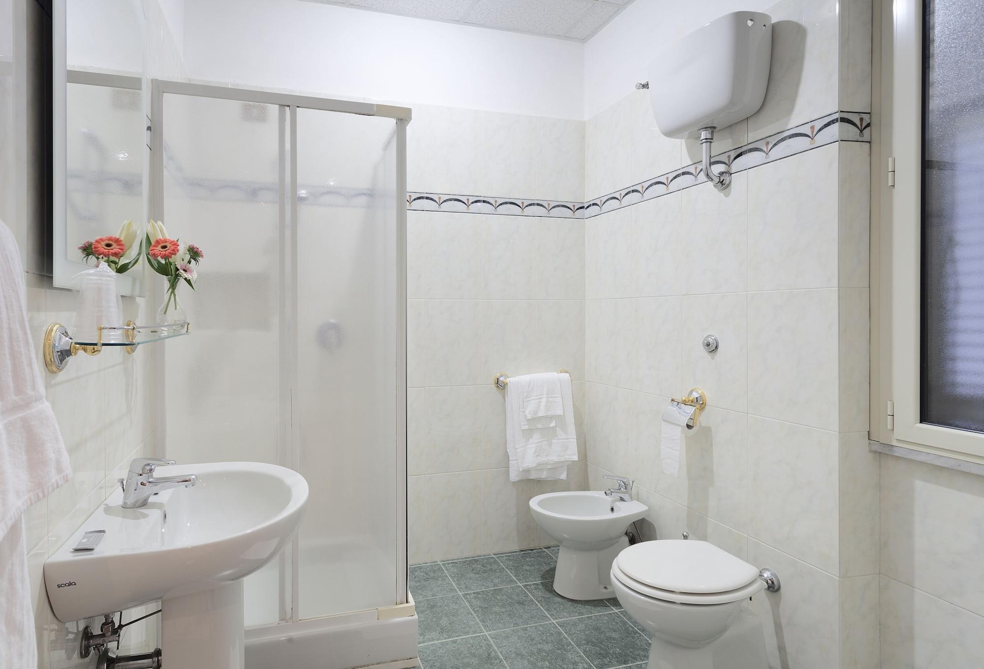 Hotel Oriente Рим Екстериор снимка